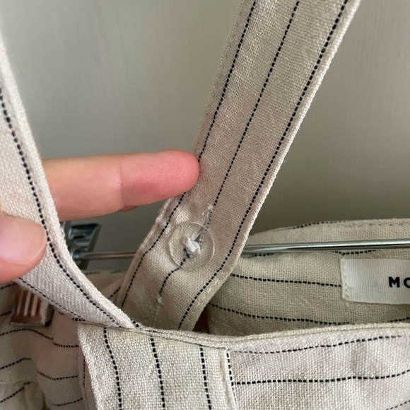 Never worn skirt cross-cross overalls Size S - Picture 3 of 7